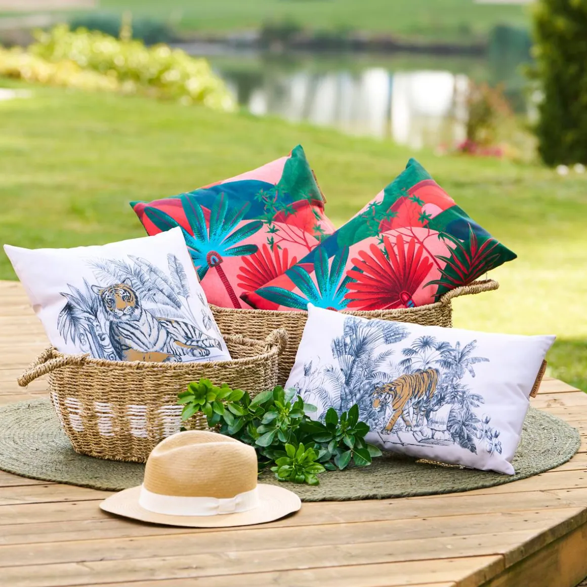 Coussin déco d'extérieur MAORIA motif Jungle