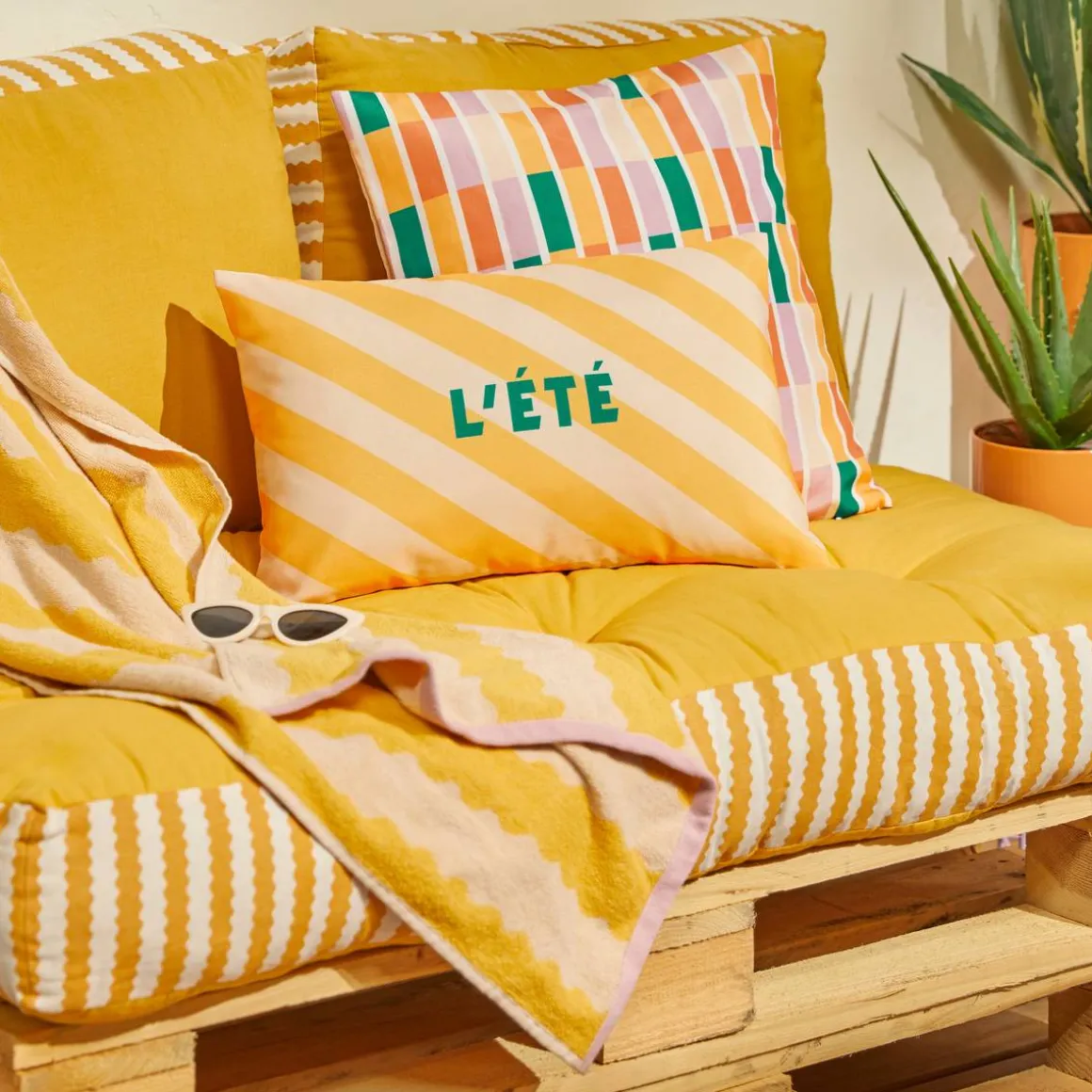 Coussin d'extérieur rectangulaire POOLSIDE Jaune