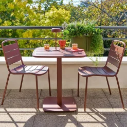 Ensemble table de jardin carrée + 2 chaises ALEGORIA Acajou