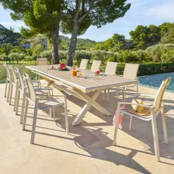 Ensemble table de jardin extensible AXIOME + 10 fauteuils empilables AXANT Lin & Argile