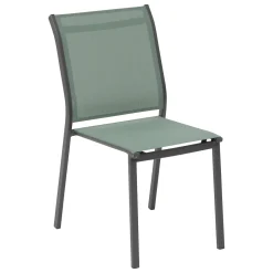 Ensemble table de jardin ÉVASION Honey & Graphite + 2 chaises empilables ESSENTIA