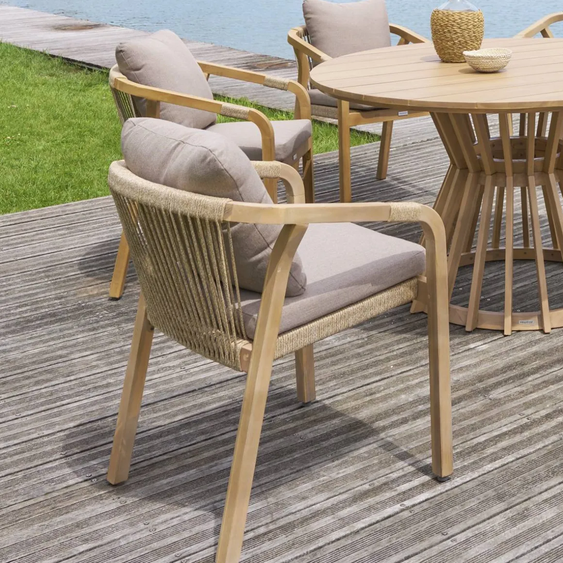 Fauteuil de jardin PAPOUASIE Taupe & Acacia