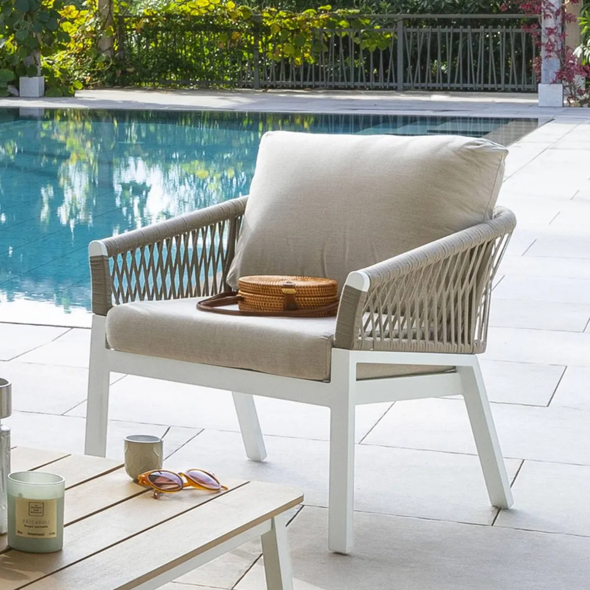 Fauteuil de salon de jardin ORIENGO Taupe & Blanc