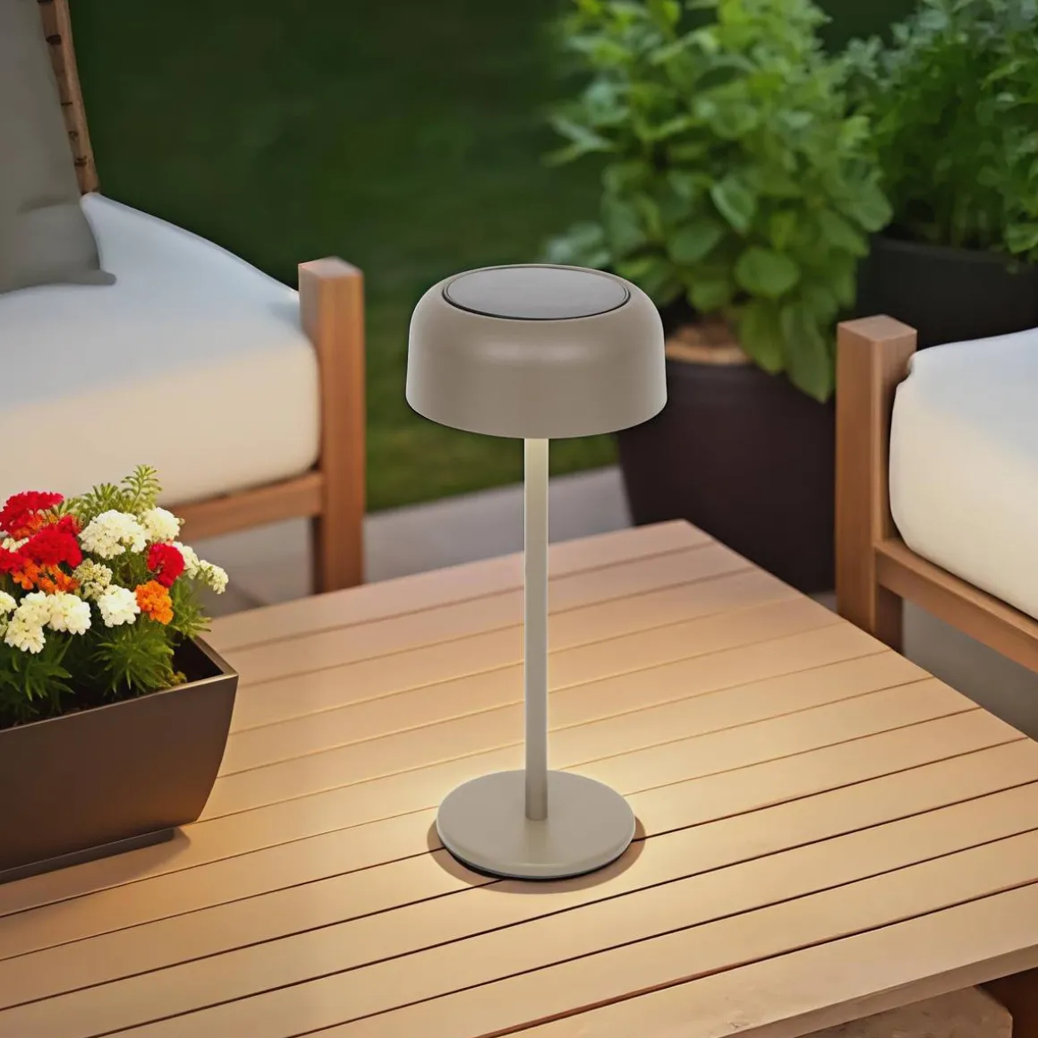 Lampe solaire BOLTY Café