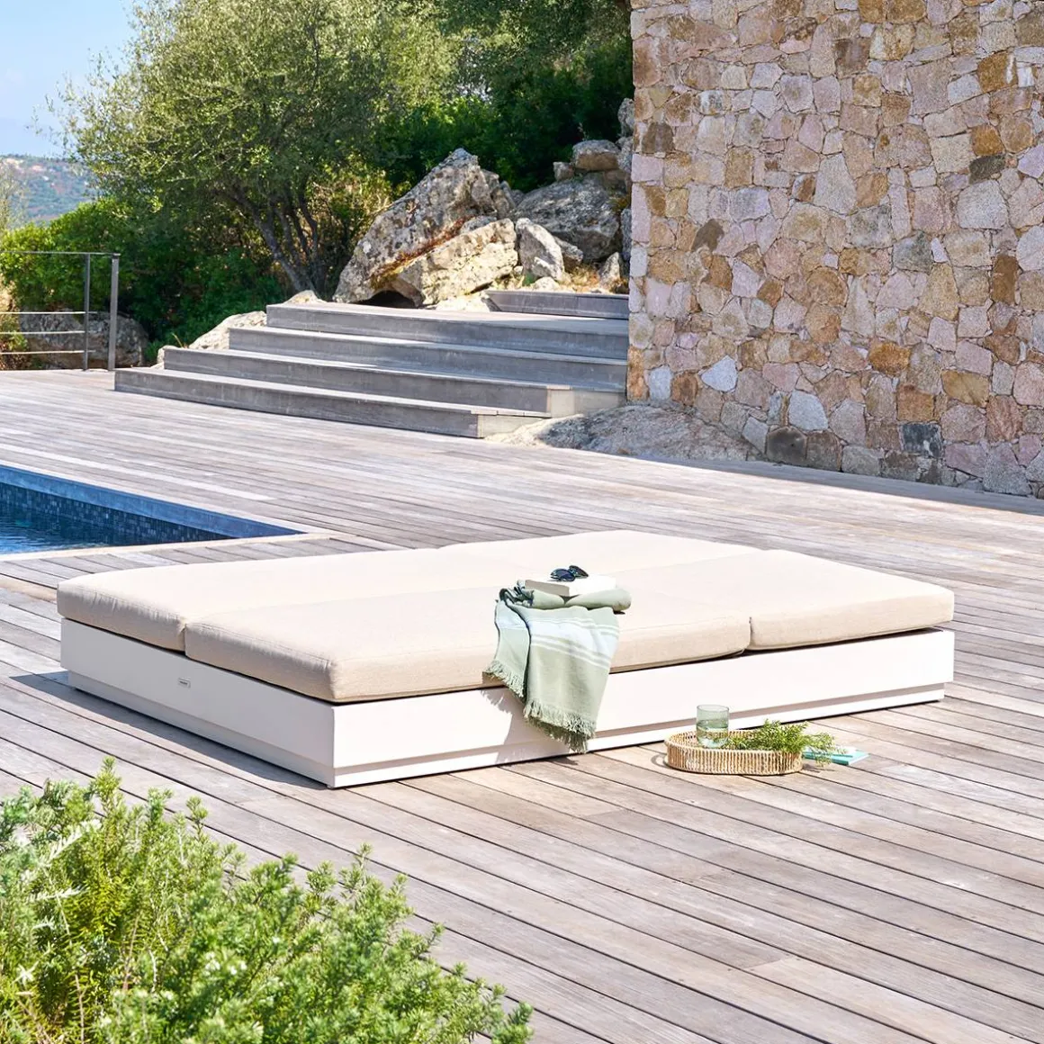 Lit de piscine ALLURE Beige / Avoine