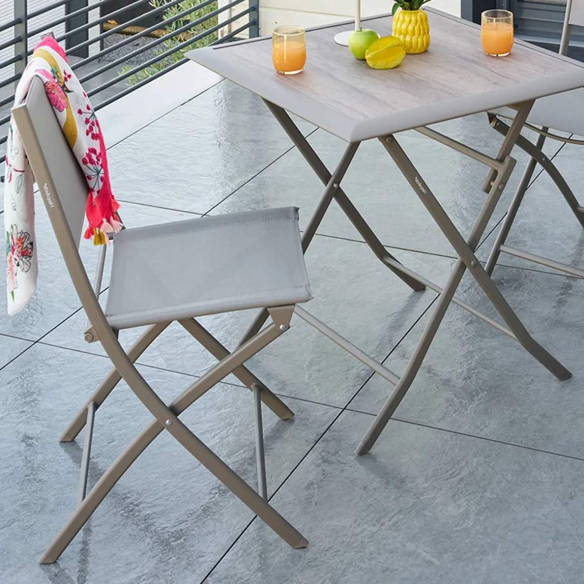 Lot de 4 chaises de jardin pliante MODULA Noisette / Café