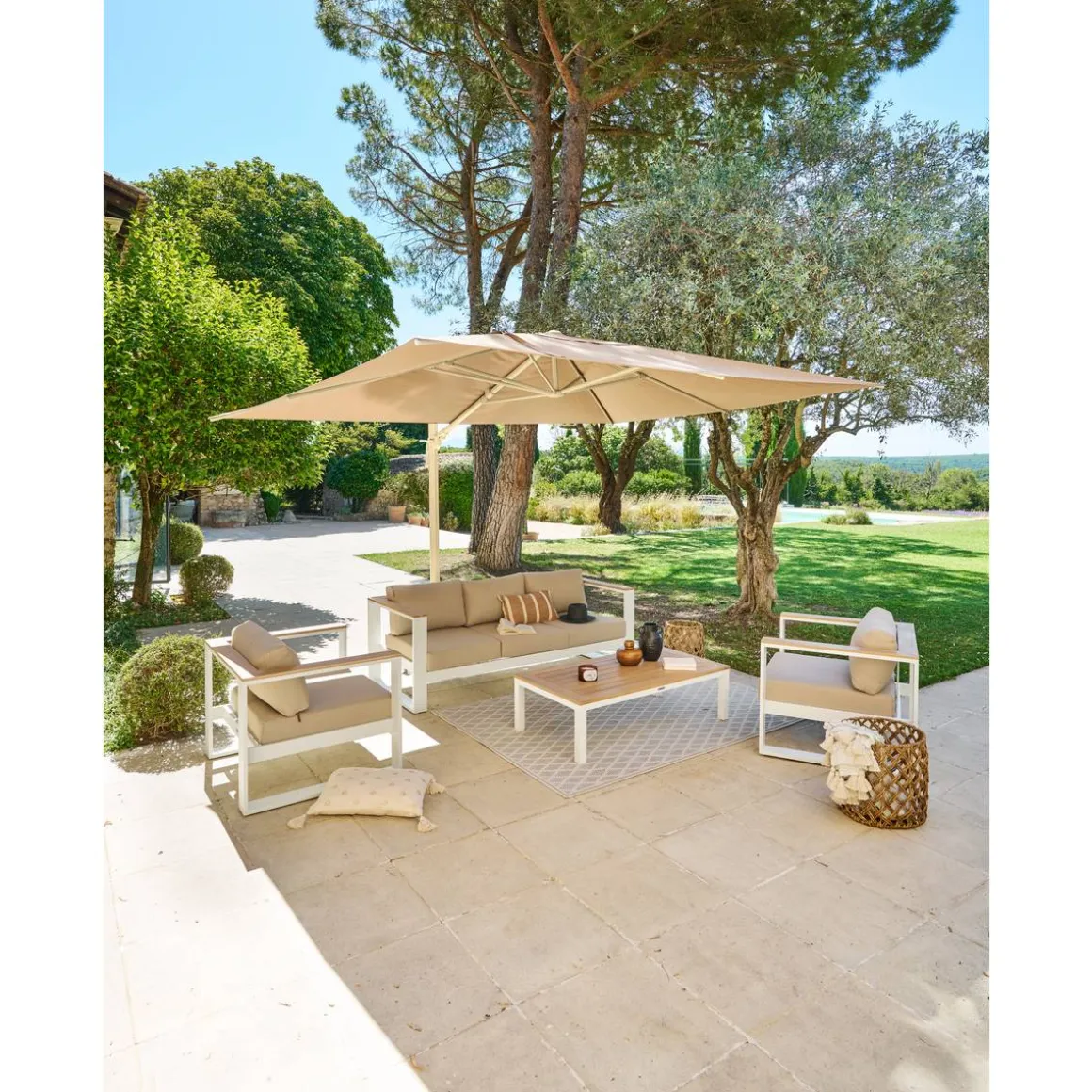 Parasol déporté rectangulaire inclinable MELHIA Lin / Argile