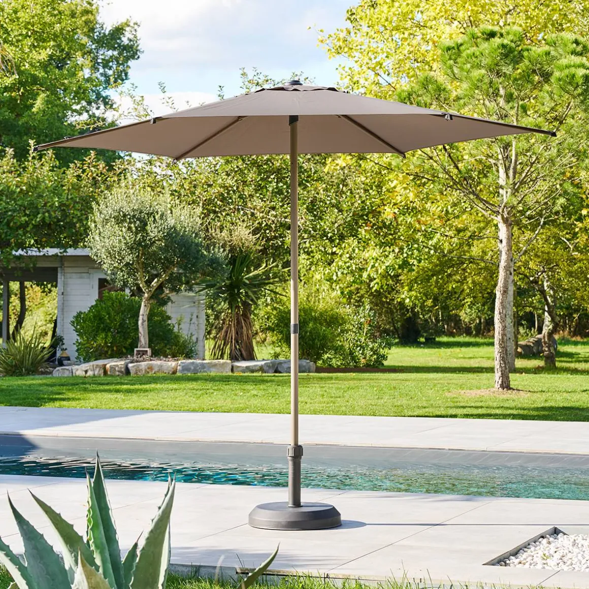 Parasol droit rond inclinable SOYA Café