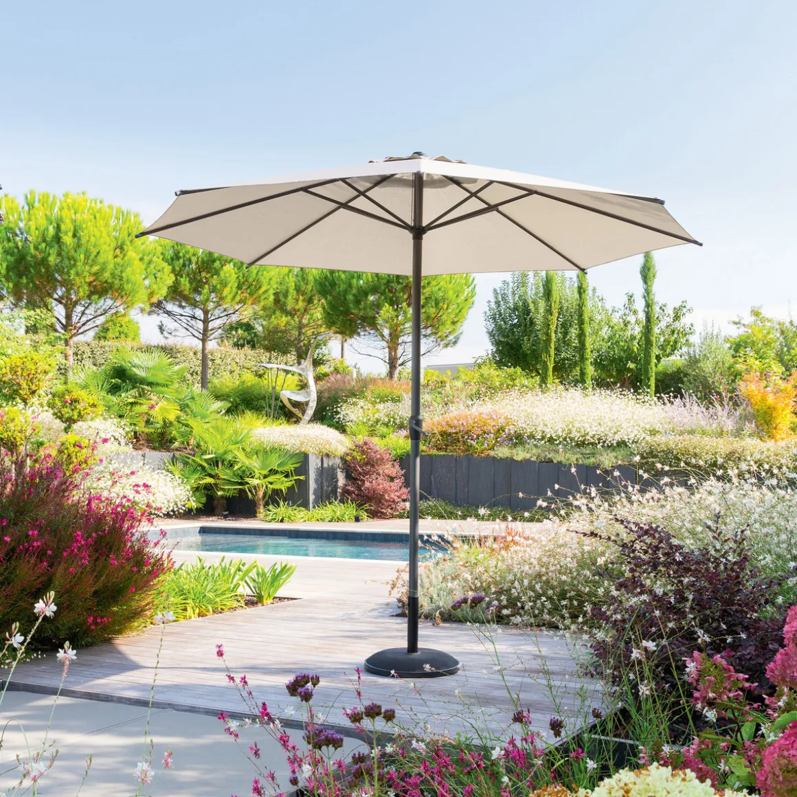 Parasol droit rond inclinable LOOMPA Blé + pied de parasol DAILIO