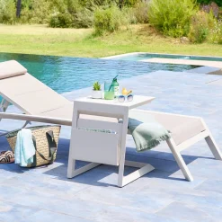 Table d'appoint de jardin carrée ALLURE Argile