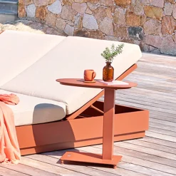 Table d'appoint de jardin ovale VENUZIA Acajou