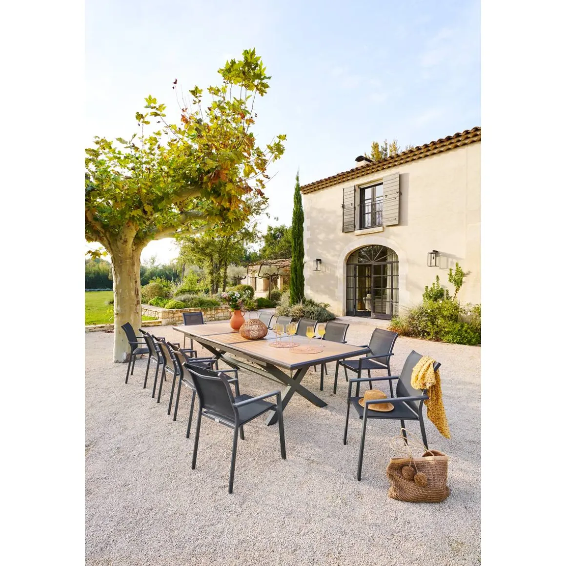 Table de jardin extensible AXIOME Effet bois Noix & Graphite