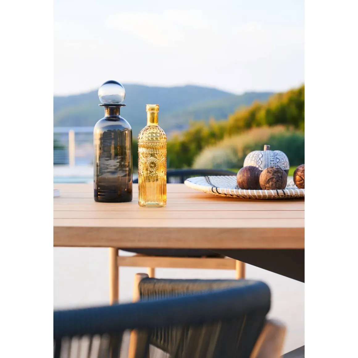 Table de jardin LIMAYA Acacia & Graphite